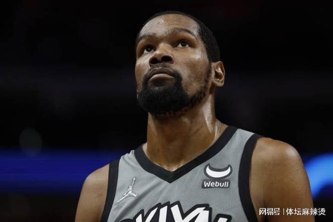 贝博-C罗在篮网比赛中战术调整，战术调整引发热议！的简单介绍