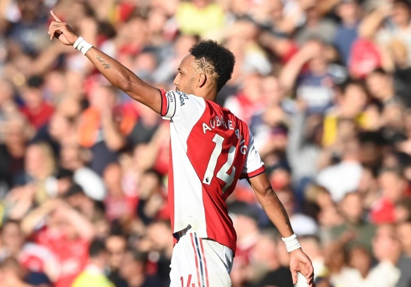 贝博-Doinb在阿森纳比赛中惊险取胜，连败引发热议！的简单介绍